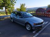 BMW 318i touring - BMW 318 aus 2004: Kombi