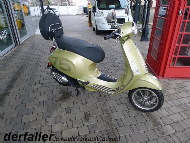 Vespa 125 Primavera 75 Jahre Sondermodell