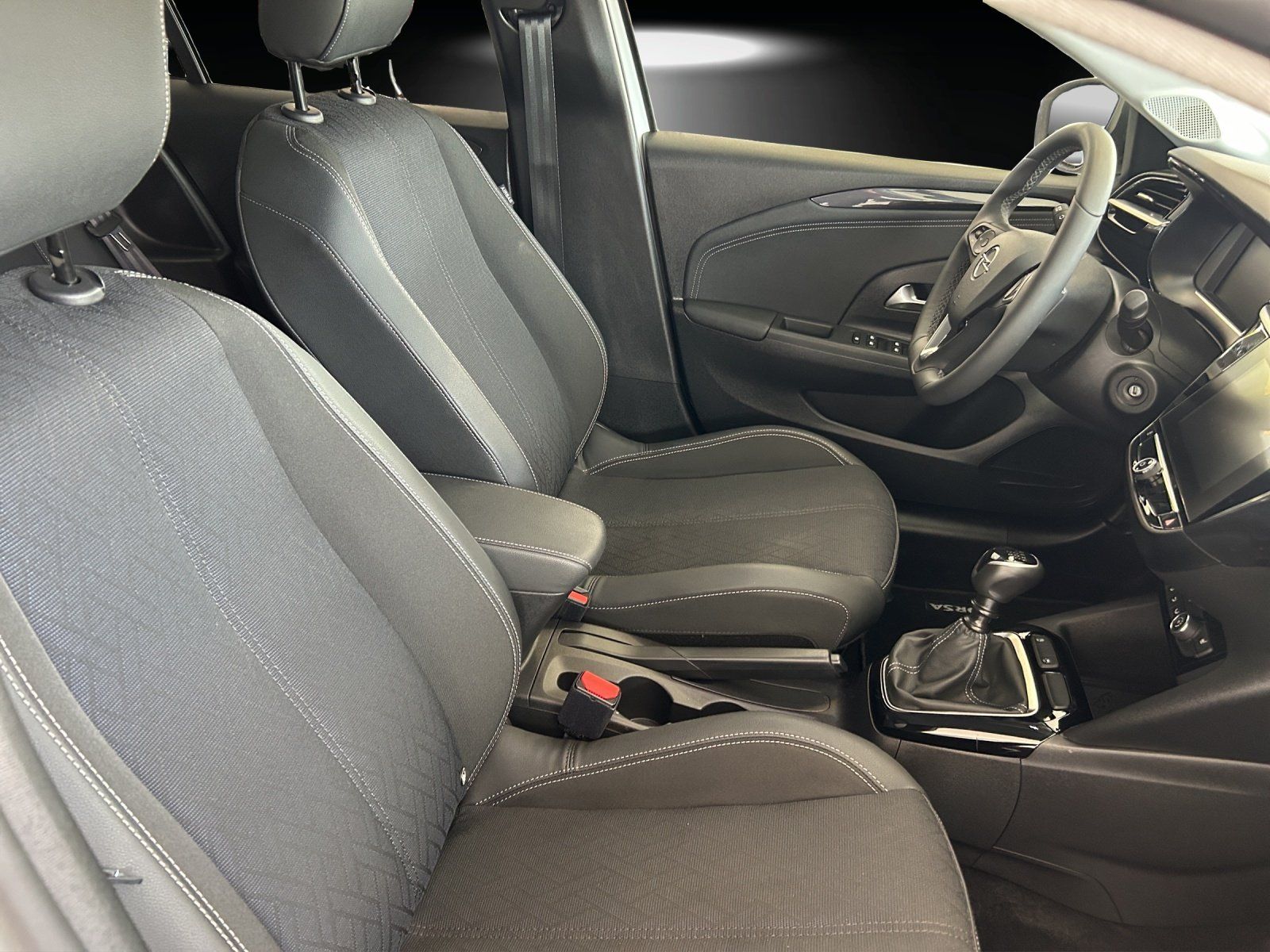 Fahrzeugabbildung Opel CorsaF 1.2 Turbo Elegance SHZ SHgepfl. Teilleder