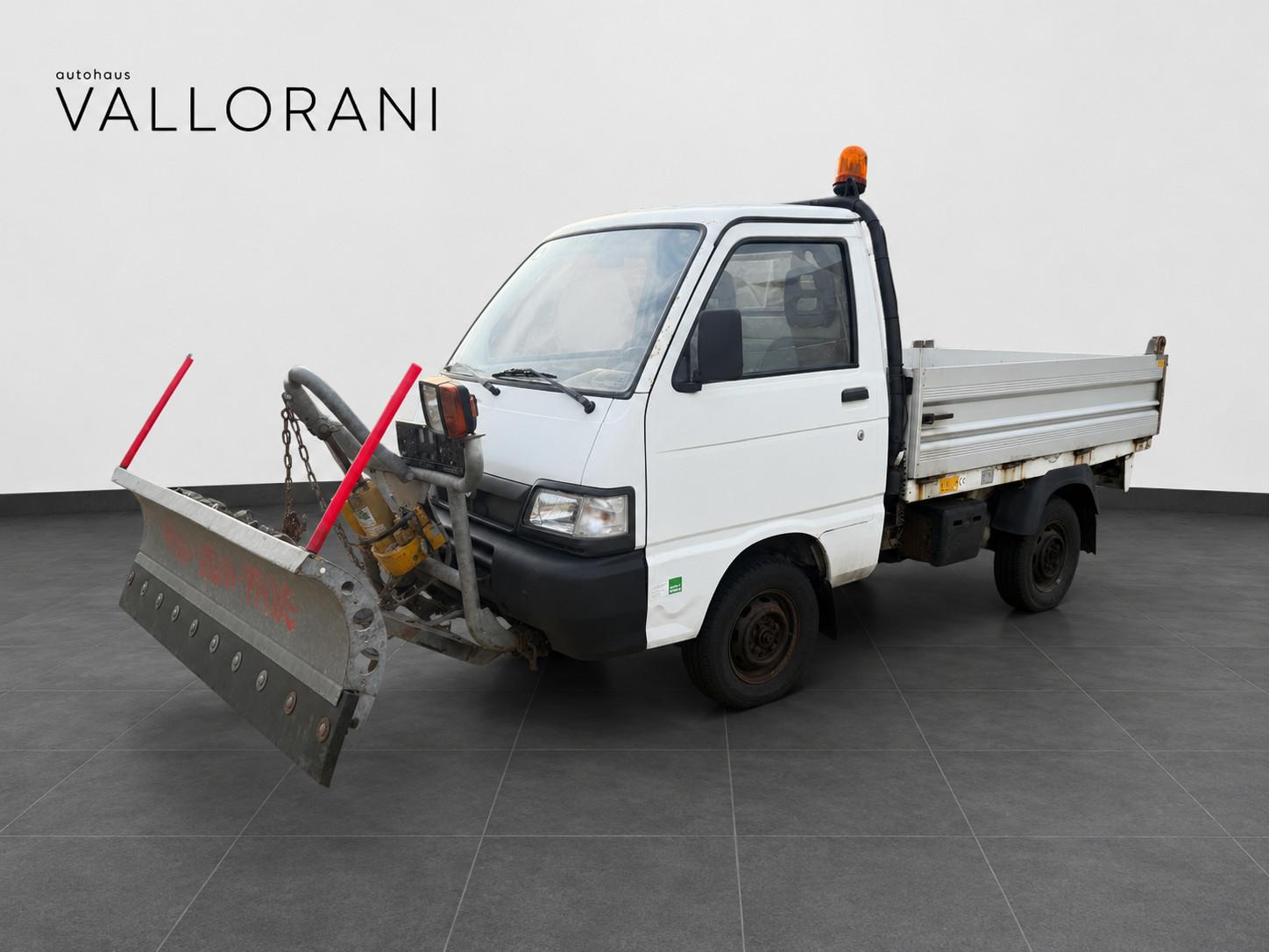 Piaggio Porter mit Schneeschild