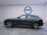 Maserati Levante S PANO LUFTF SPORT-AGA SOFTCLOSE AHK - Maserati Levante aus 2018