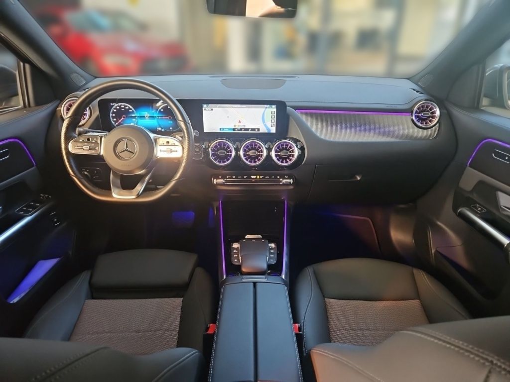Fahrzeugabbildung Mercedes-Benz EQA 250+ ELECTRIC Navi LED Tempomat SHZ SpurH