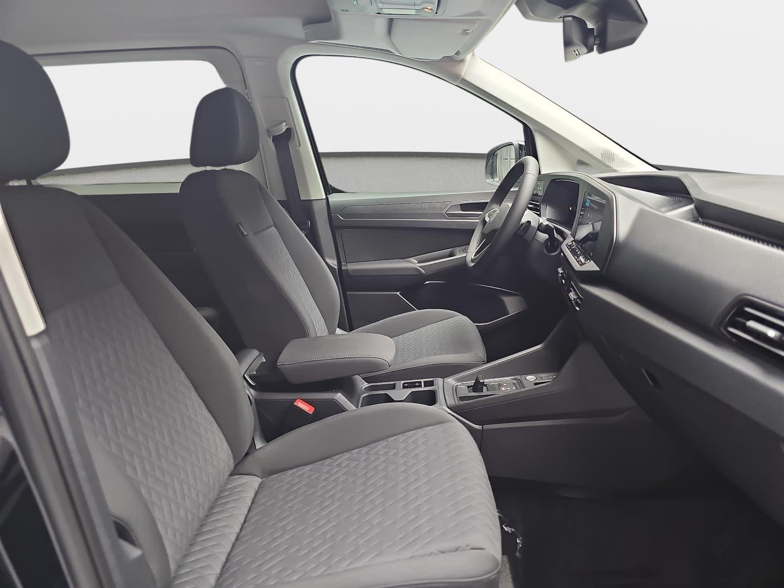 Volkswagen 1.5 TSI DSG LIFE APP-CONNECT AHK