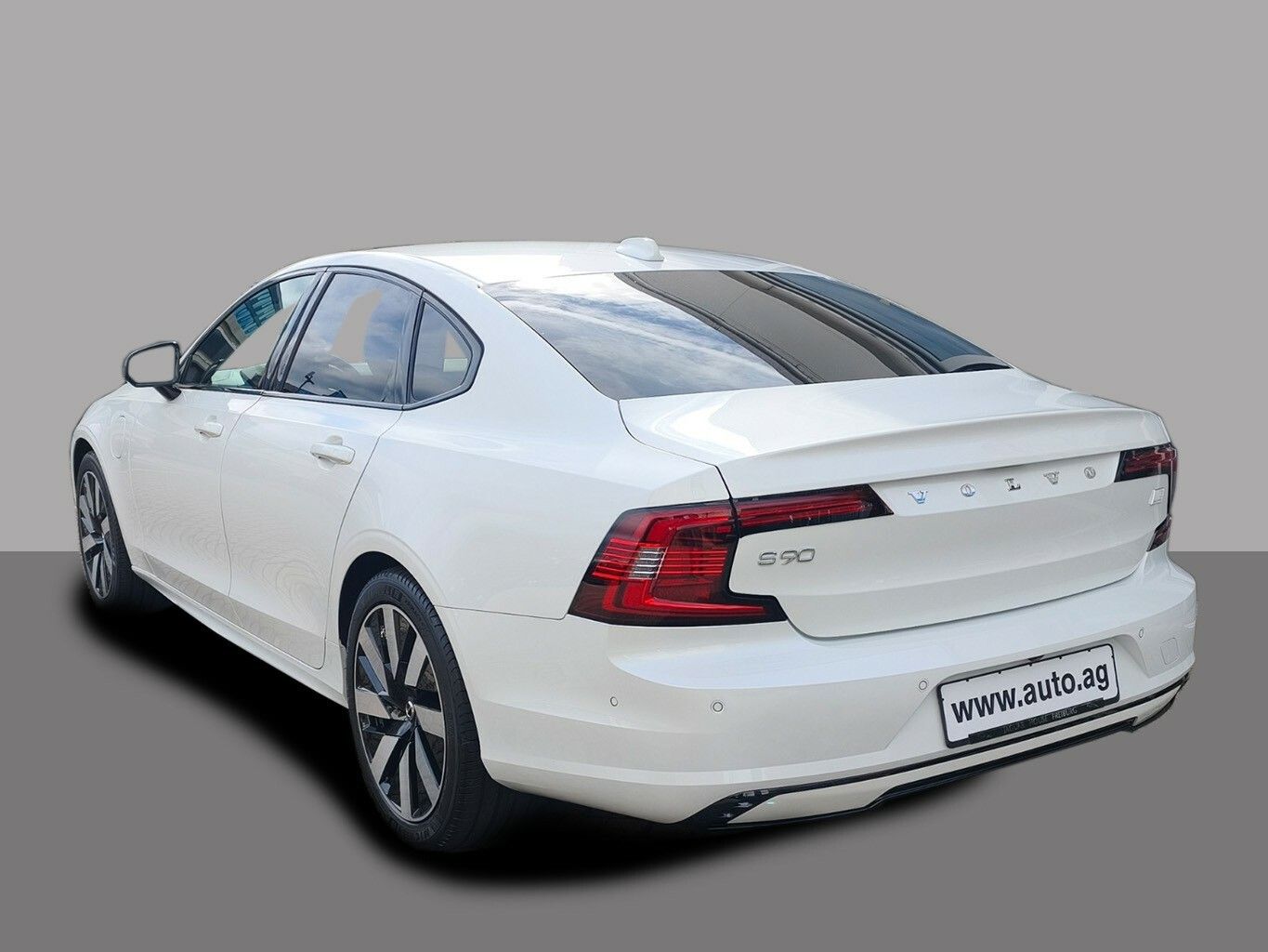 Volvo S90 T8 PLUS DARK PANO 360° GAR27 imagem 3