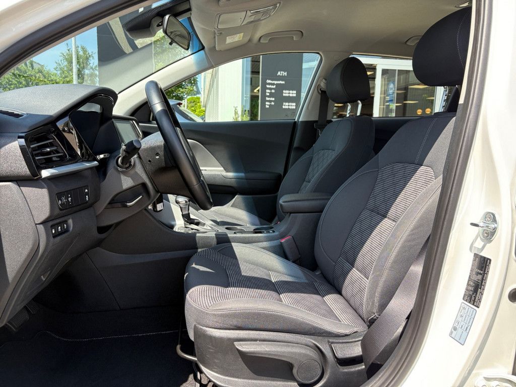 Fahrzeugabbildung Kia Niro 1.6 Plug-in Hybrid Edition 7