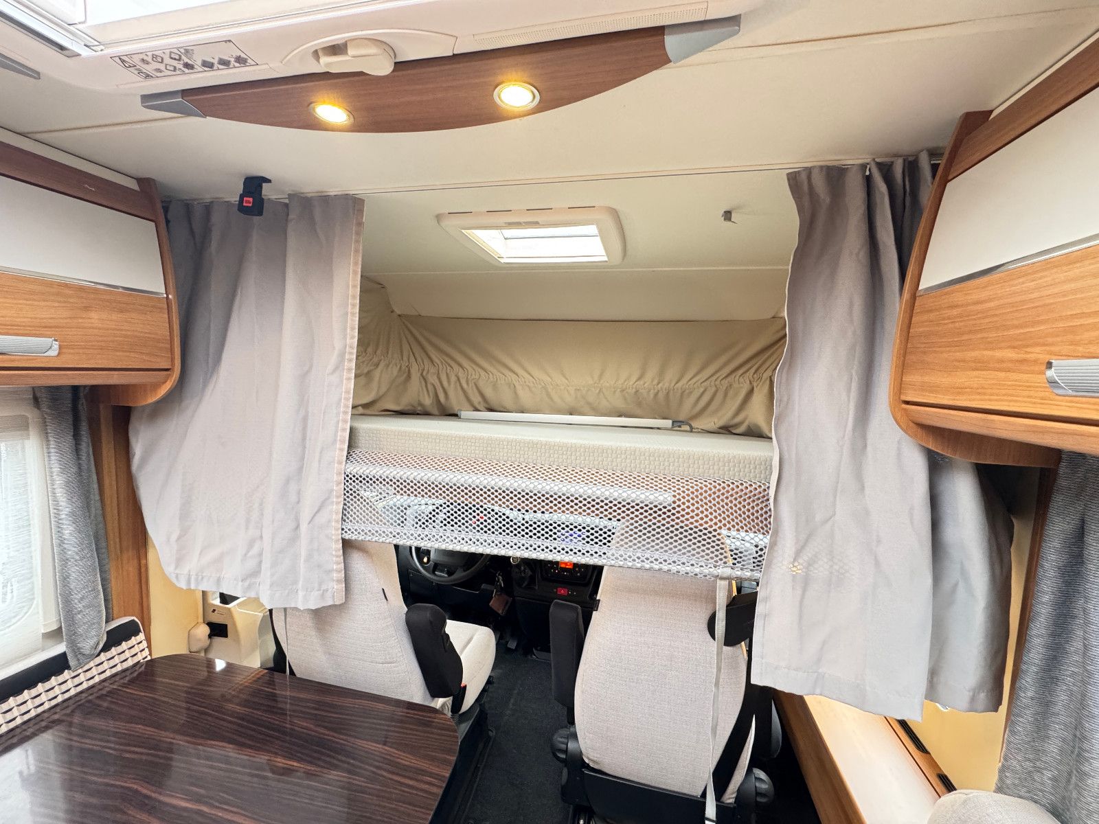 Fahrzeugabbildung Dethleffs Esprit Comfort I 7150-2 QUEENSBETT 1.HAND