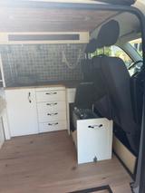 Volkswagen T5 Transporter - weiße Volkswagen T5 Transporter