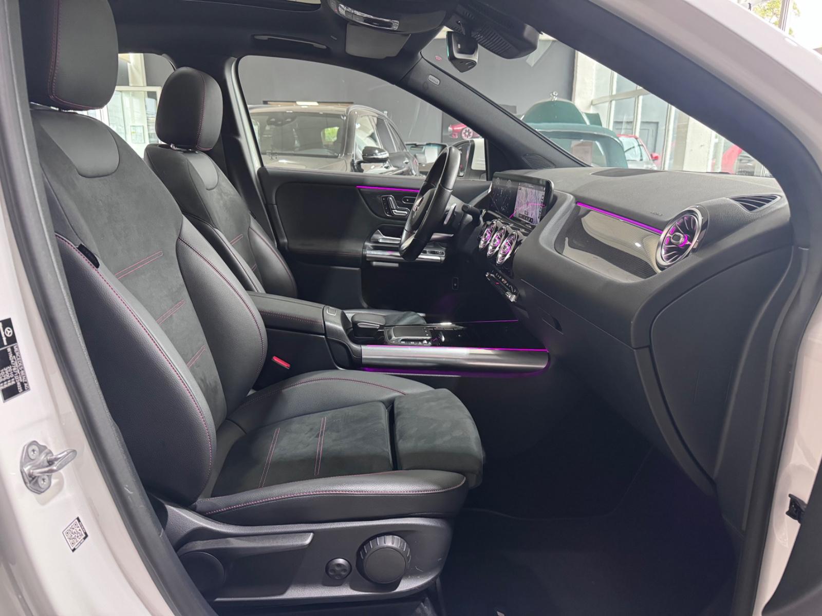 Mercedes-Benz GLA 200 AMG*MEMORY*LED*PANORAMA*AHK*KAMERA