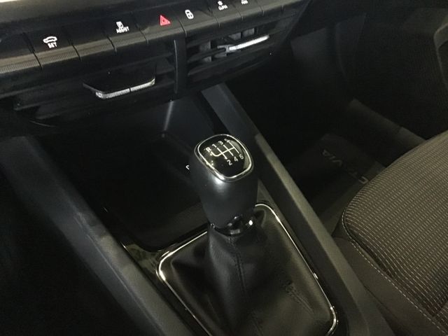 Fahrzeugabbildung Skoda Octavia Ambition 1.5 TSI Combi Navi/Tempo/RFK