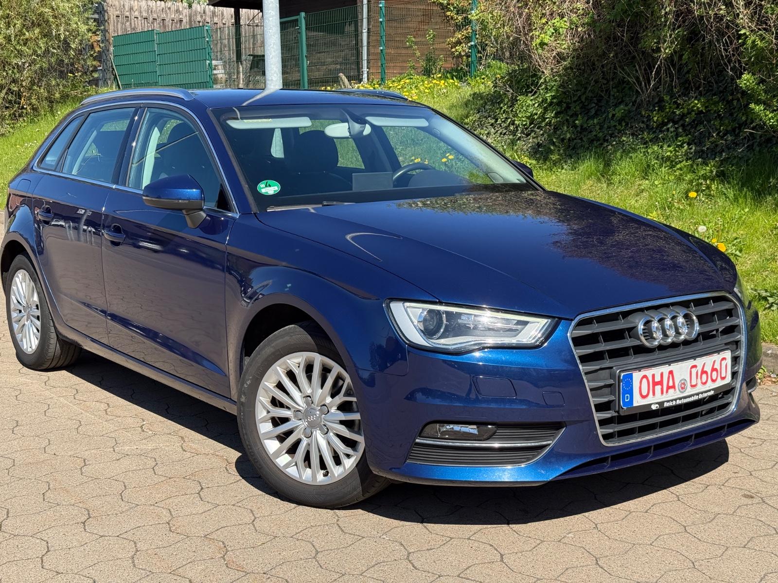 Audi A3 1,4 TFSI Sportback Ambiente Xenon+PDC+Alu !!!