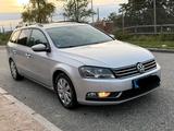 Volkswagen VW Passat 2.0TDi Automatik Top - VW Passat Gebrauchtwagen in Kiel