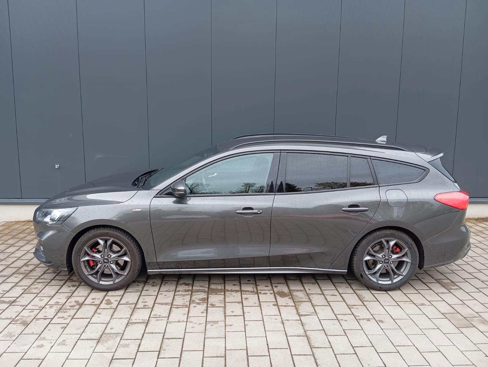 Ford Focus Turnier ST-Line X*AHK Abnehmbar*Automtaik*