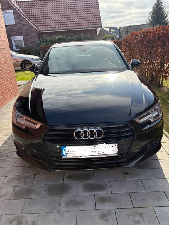 Image of Audi A4