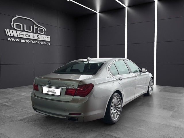 Fahrzeugabbildung BMW 740d xDrive*Ambiente*Kamera*Standheizung*AHK*