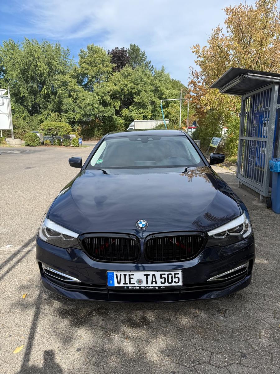 BMW 530e iPerformance - Luxury Line