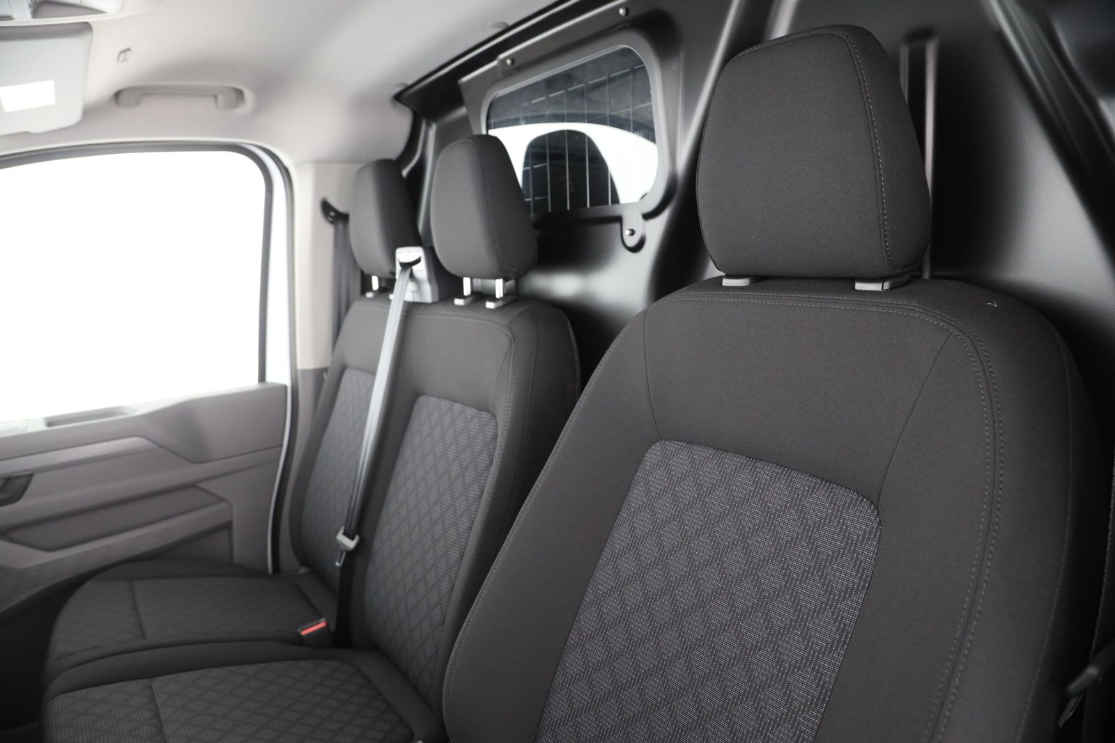 Volkswagen T7 Transporter - Bild 12