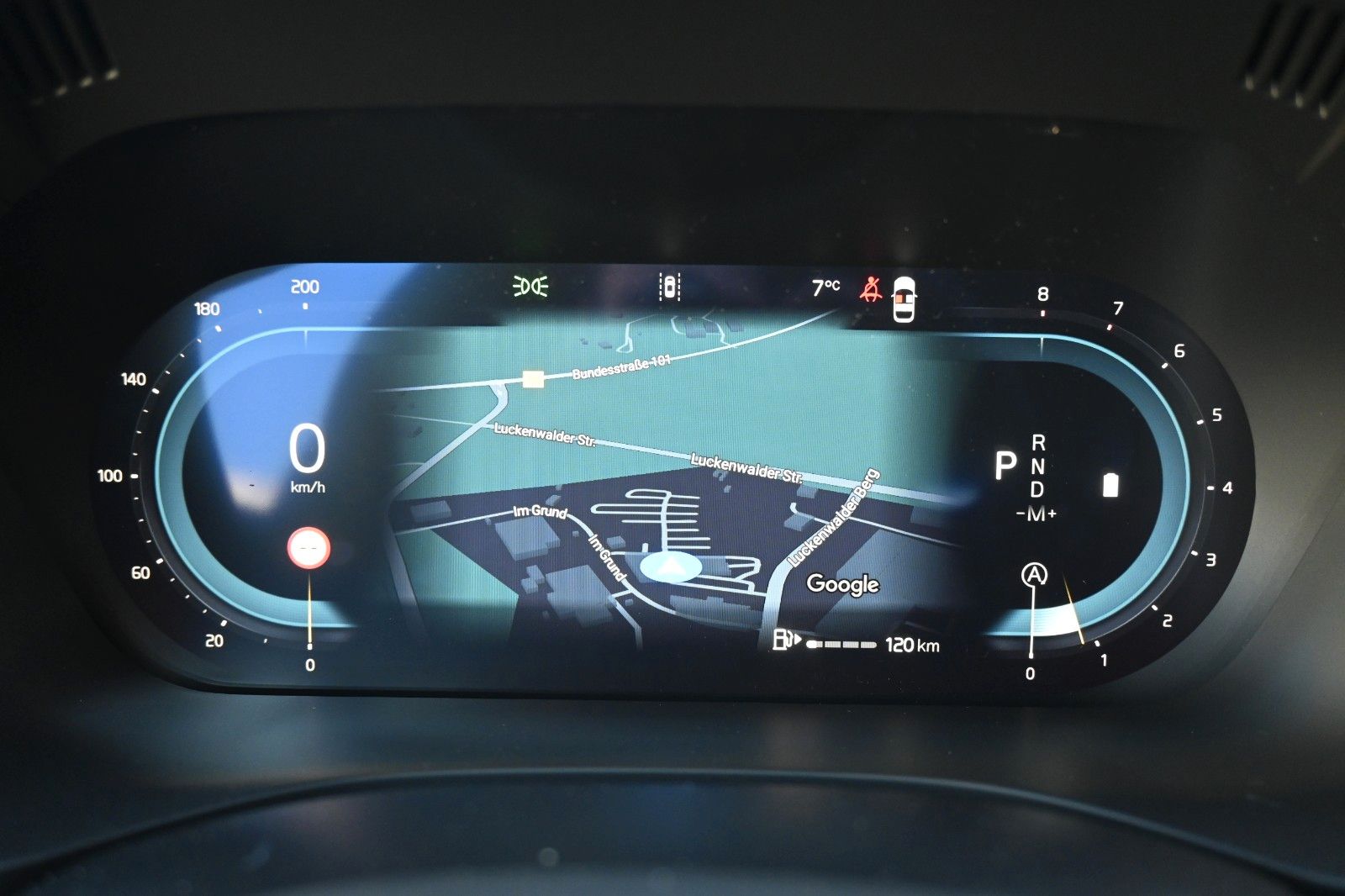 Fahrzeugabbildung Volvo XC60 B5 AWD Plus Dark*H&K*LUFT*360°* ACC*AHK