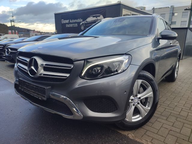 Mercedes-Benz GLC 220 d 4Matic Exklusive LED AHK Kamera Navi