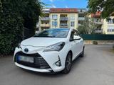 Toyota Yaris Hybrid - Toyota Yaris Gebrauchtwagen in Köln