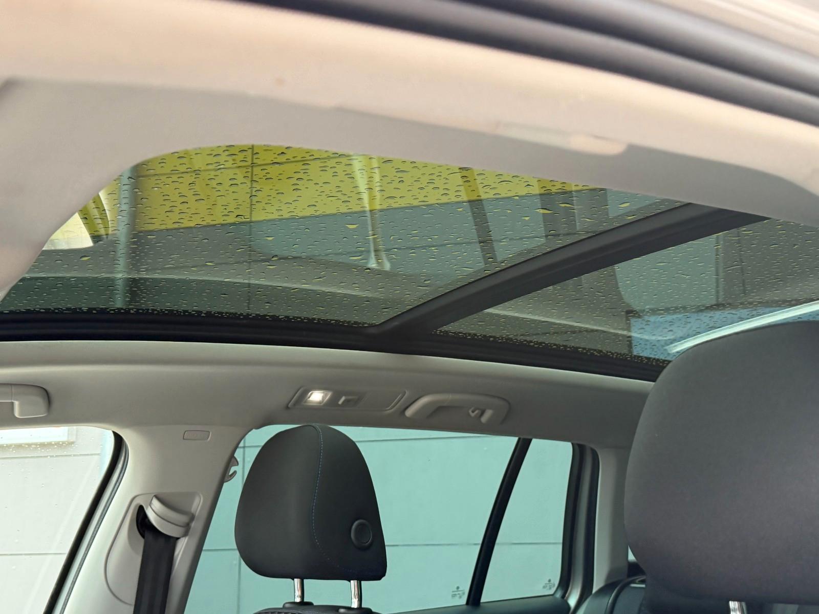 Volkswagen Golf VII United DIGITALTACHO/NAVI/SHZ/TEMPOMAT*, миниатюра 15