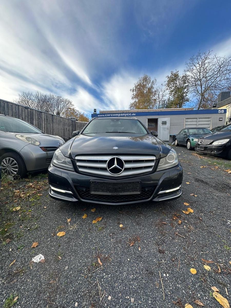 Mercedes-Benz C 250 CDI Avantgarde AHK Teilleder