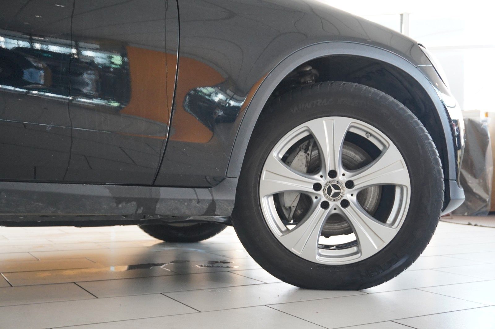 Fahrzeugabbildung Mercedes-Benz GLC 250D EXCLUSIVE 4M 9G-TRONIC NAVI/LED/SPORT