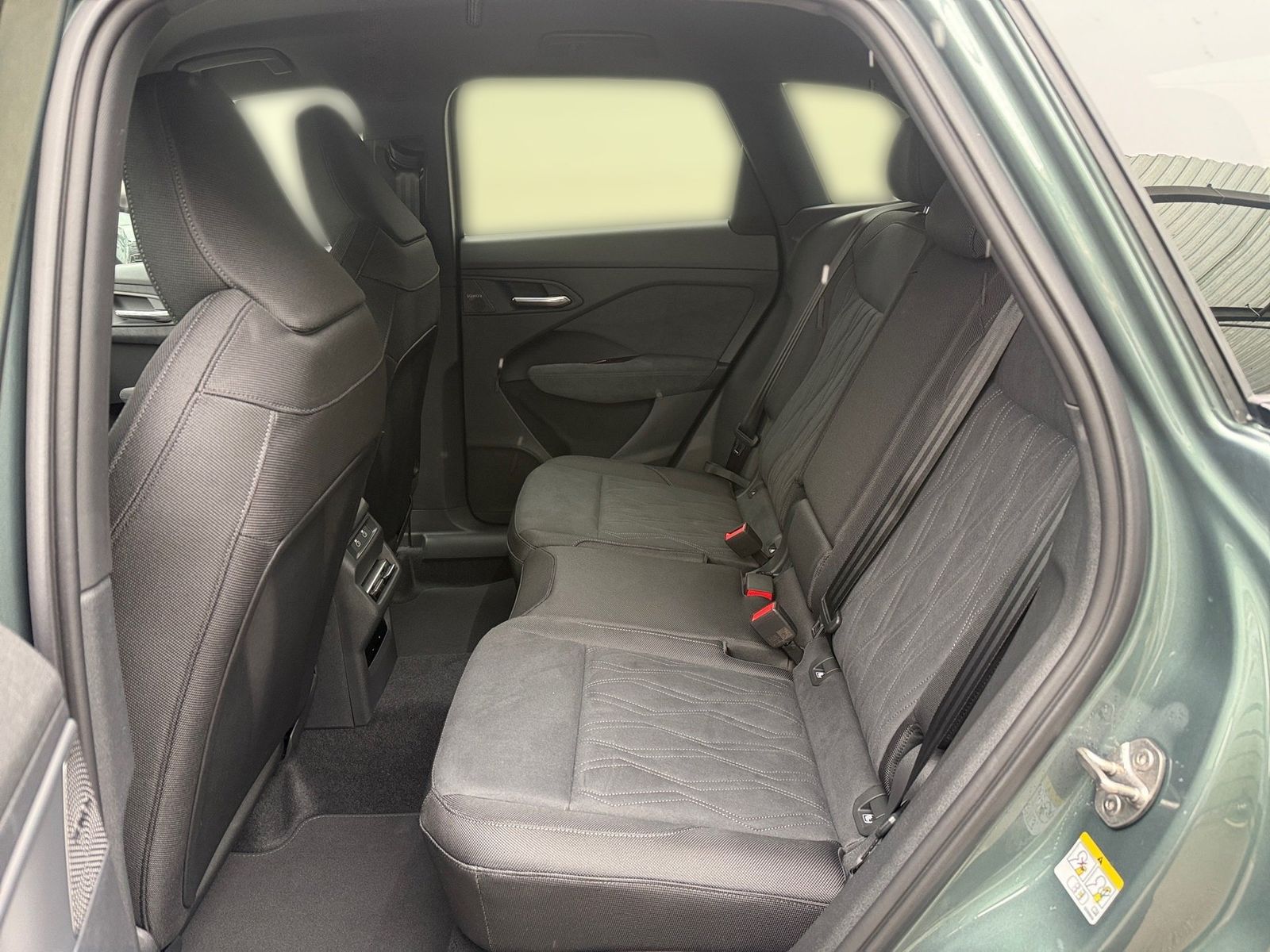 Audi Q3 SUV e-hybrid S-Tronic HeadUp AHK Navi DigiMat foto 9