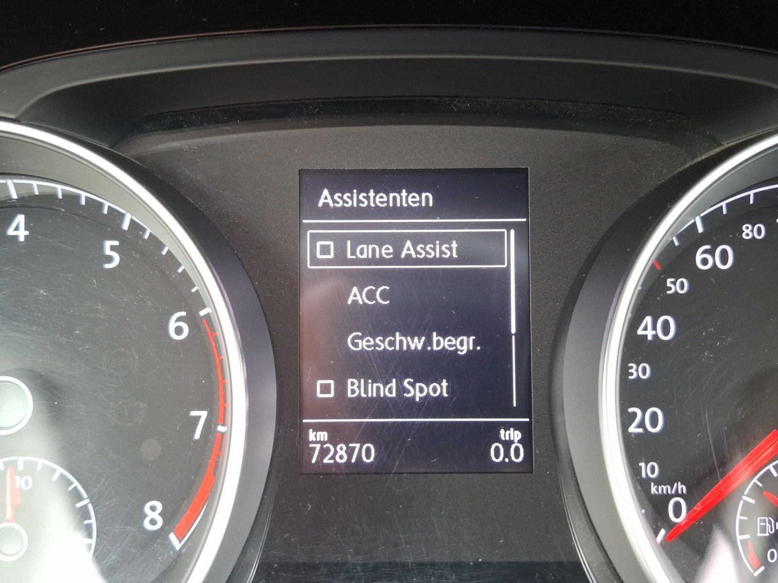 Fahrzeugabbildung Volkswagen Golf VII Variant TSI Join DSG LED AHK Navi ACC P