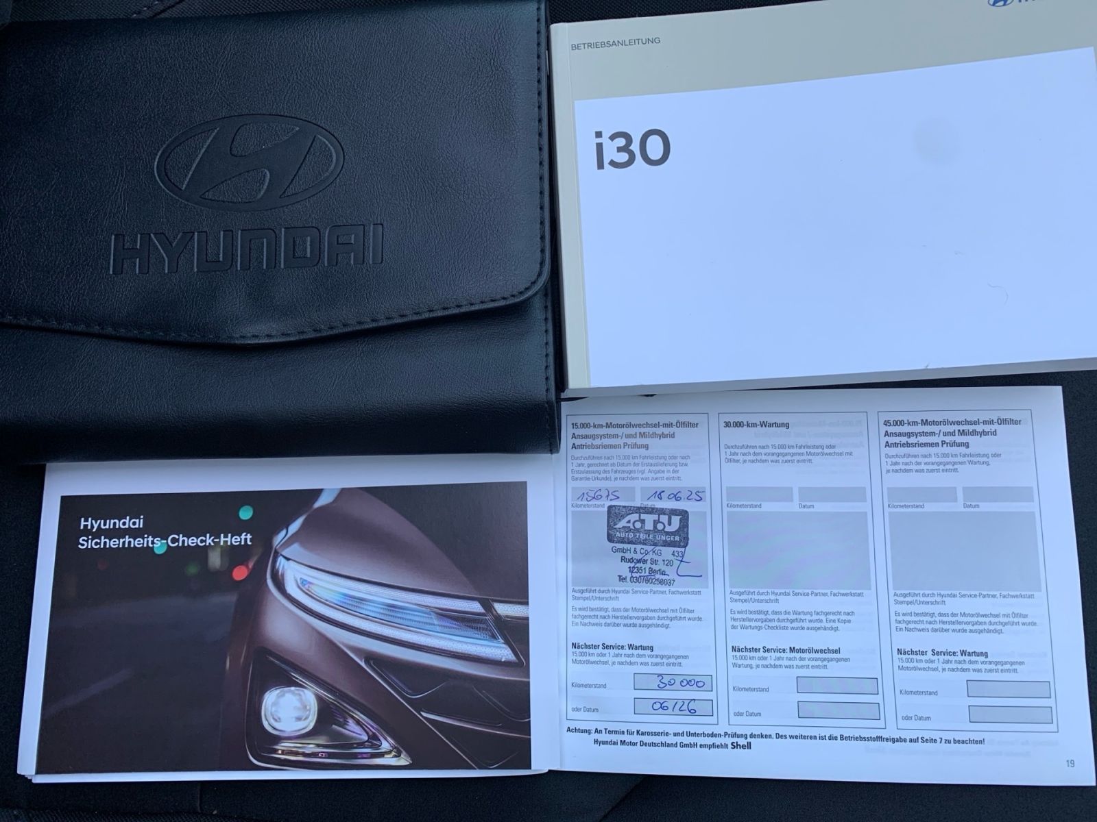 Fahrzeugabbildung Hyundai i30 Kombi 1.5 T-GDI 7-DCT Advantage Mild-Hybrid