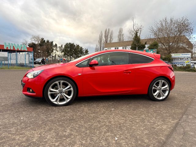 Opel Astra J GTC 1.6 Turbo INNOVATION (WENIG-KM)