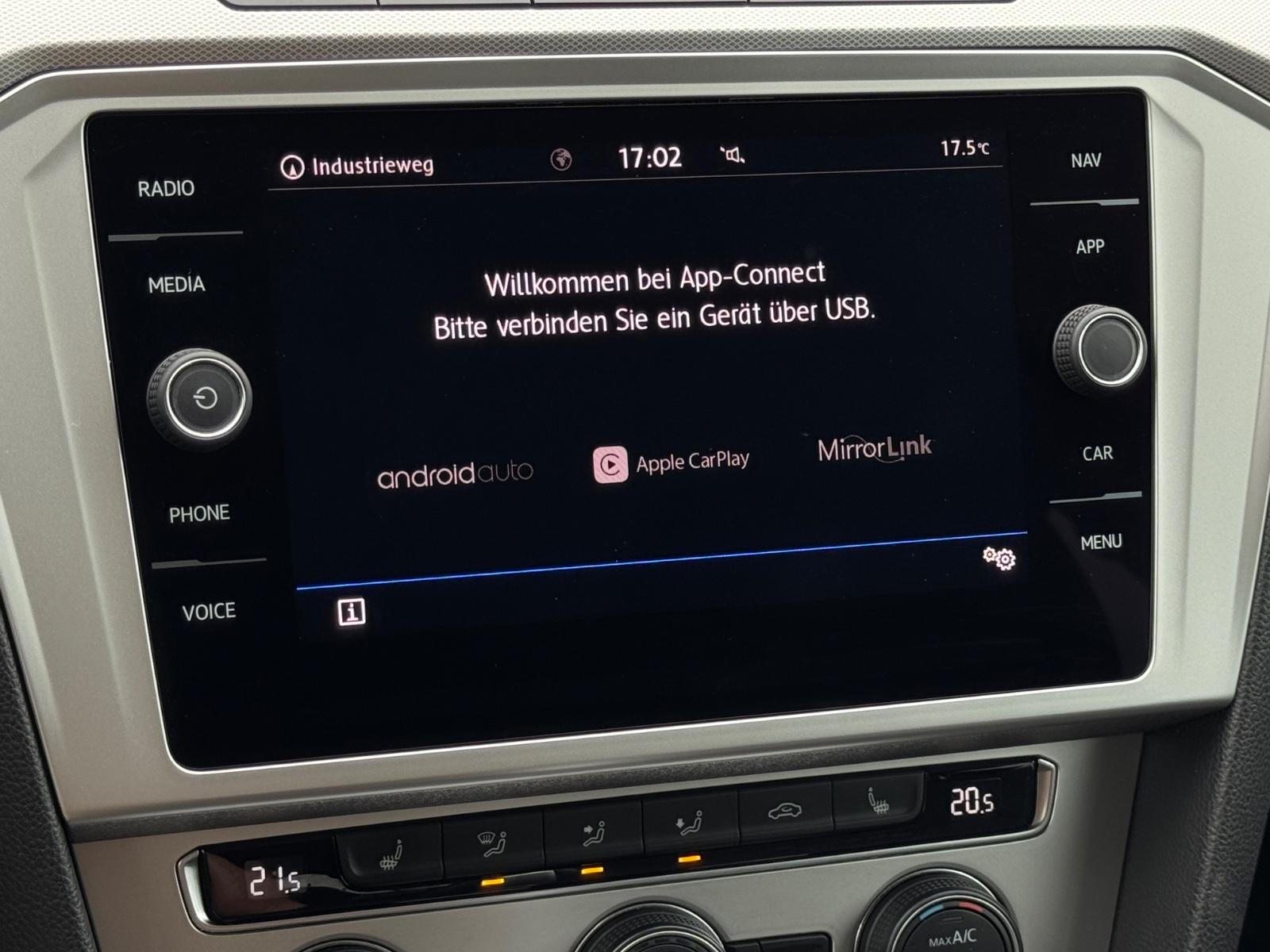 Volkswagen Passat 1.5 Variant Comfortline DSG AUTOM.*GARANT