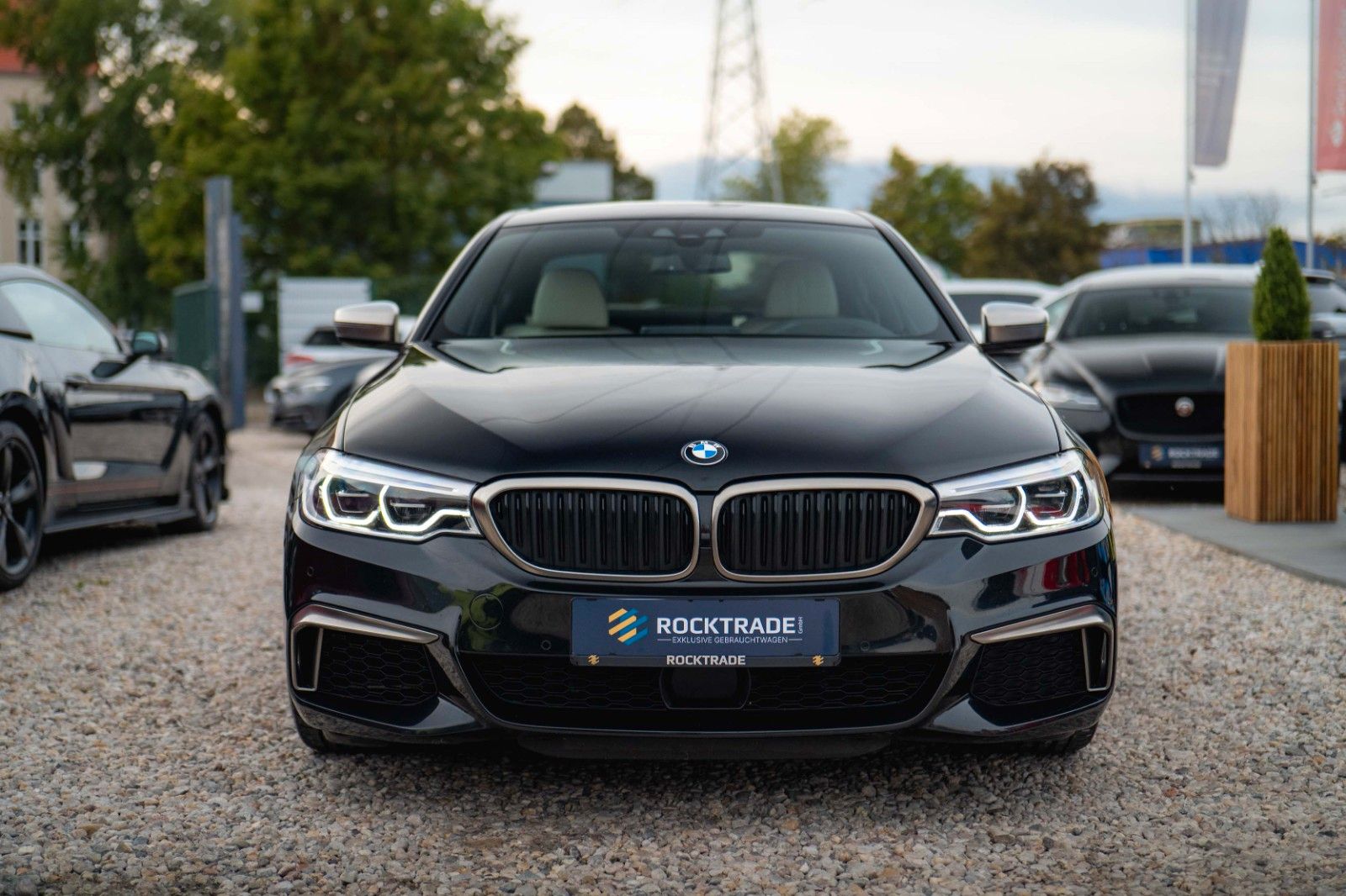 Fahrzeugabbildung BMW M550i xDrive Shadow Line | ACC | Massage | LED