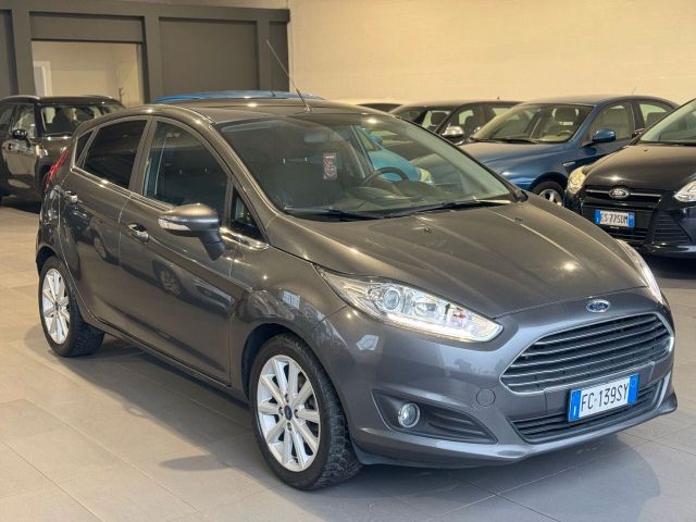 Ford Fiesta 1.0 EcoBoost 100CV 5 porte Black & W