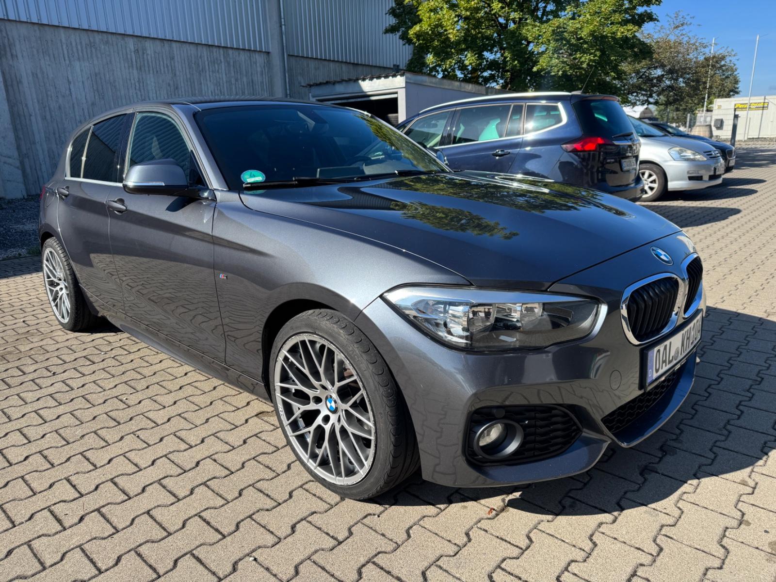 BMW 120i M Paket Navi Alcantara SR+WR