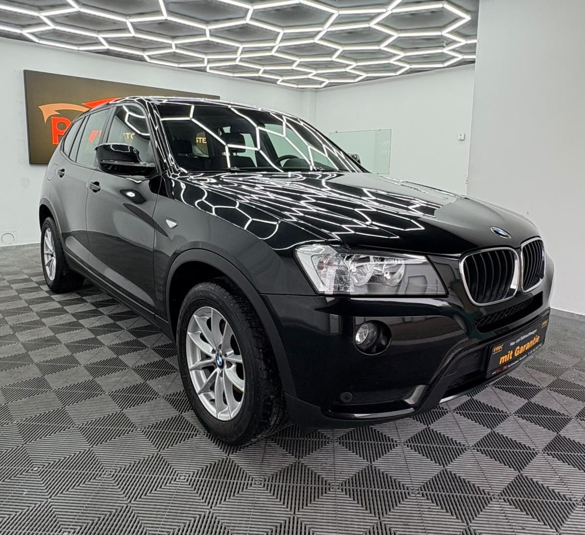 BMW X3 xDrive 20 d Automatik Pano