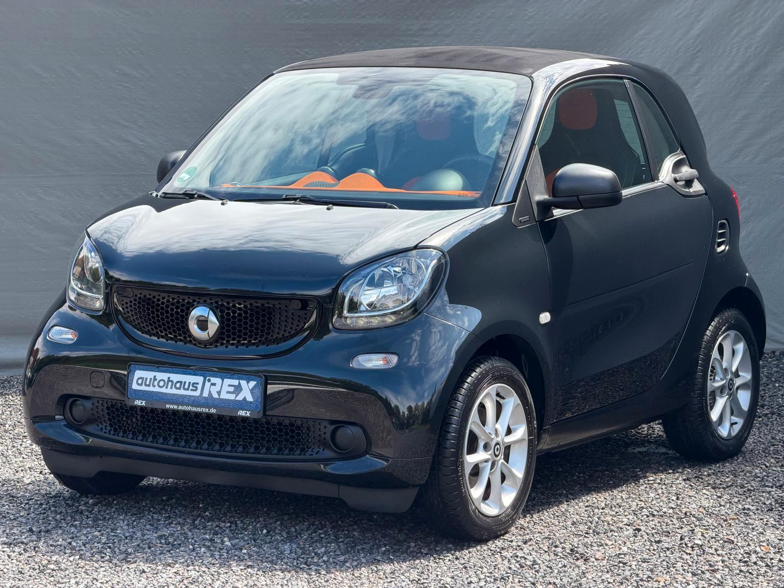 Smart fortwo coupe ORANGE Black Lifestyle LED