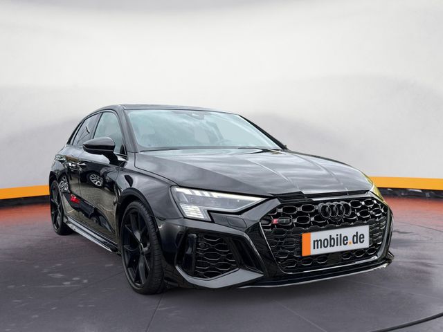 Audi RS3 Sportback qu. S tr. NAVI+HEADUP+KERAMIK+PANO