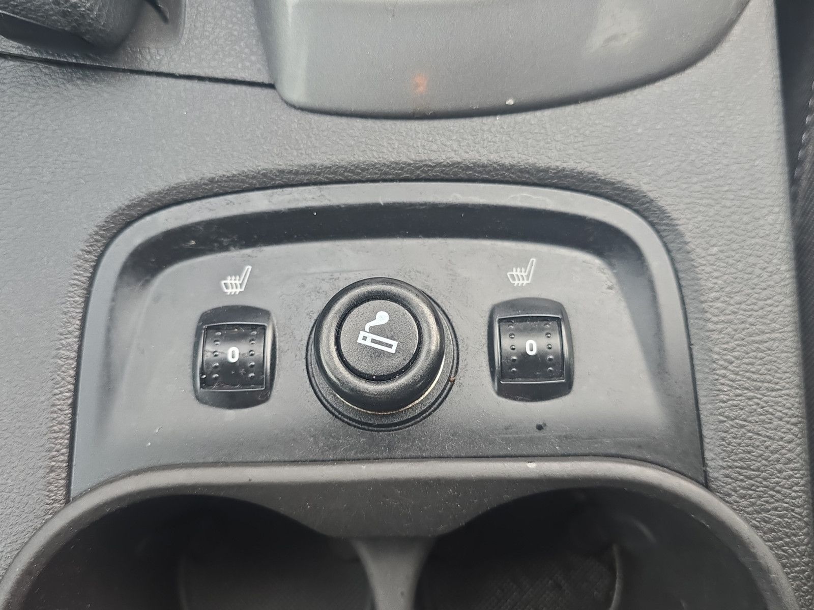 Fahrzeugabbildung Ford Focus Turnier Champions Edition