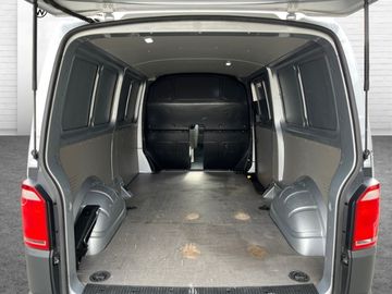 Volkswagen T6 Transporter - 8