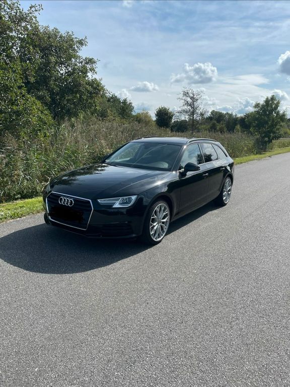 Image of Audi A4