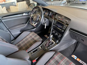 Volkswagen Golf VII Lim. GTI BMT *1.HAND*NAVI*TEMP*PDC*