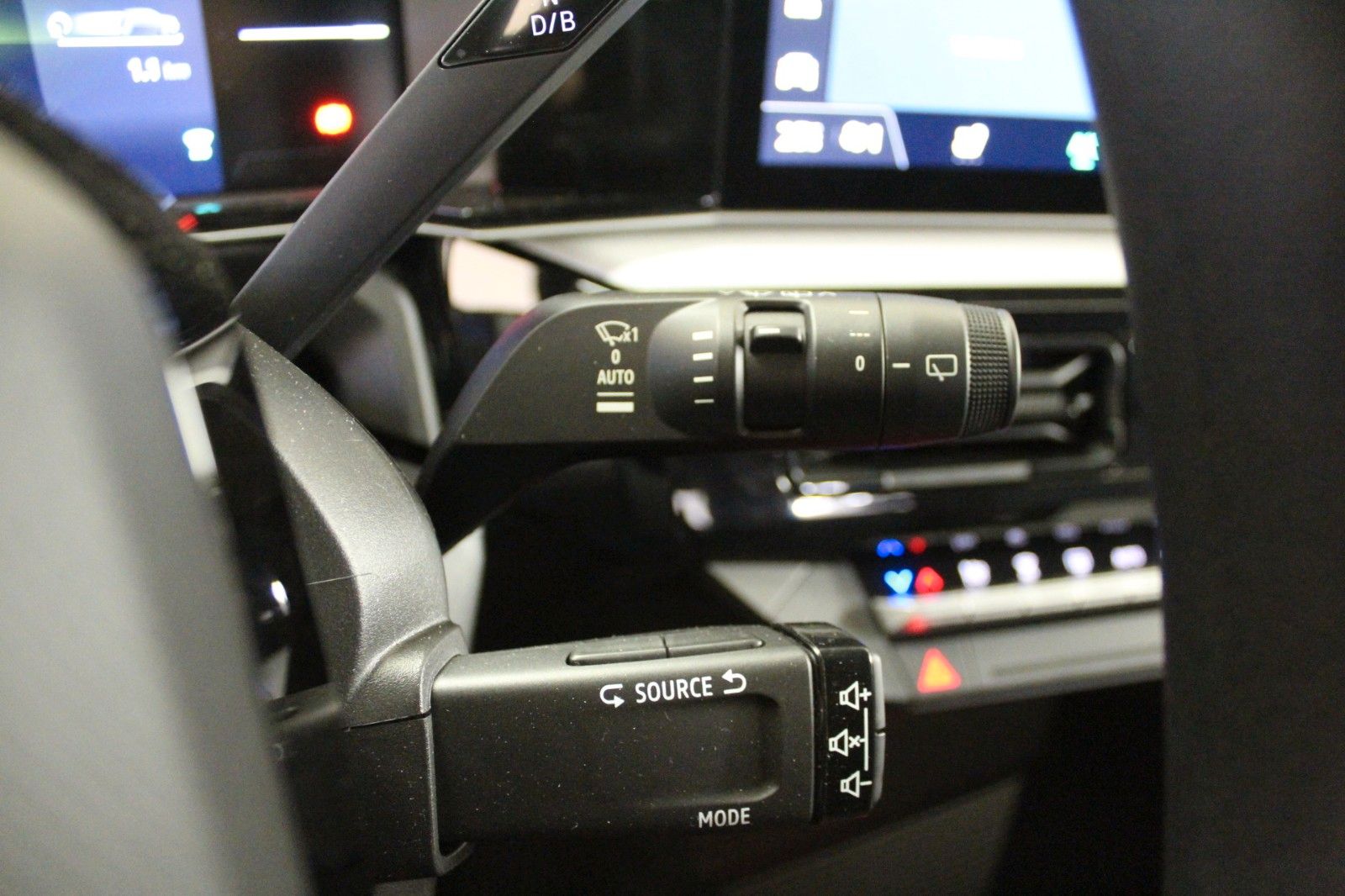 Fahrzeugabbildung Renault R 5  E-Tech 120 Urban Range *CCS /Schuko*