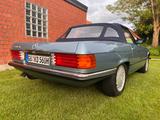 Mercedes-Benz SL 560 - blaue Mercedes-Benz SL 560