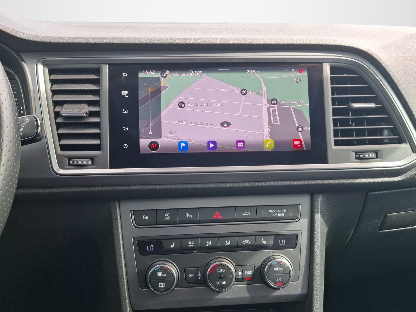 CUPRA Ateca 2.0 TSI 4Drive DSG / ACC / PANORAMA / SITZ - Image 13