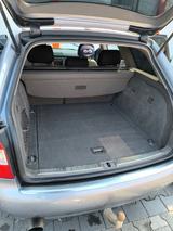 Audi A4 2.0 Avant - - Audi A4 aus 2003: Kombi