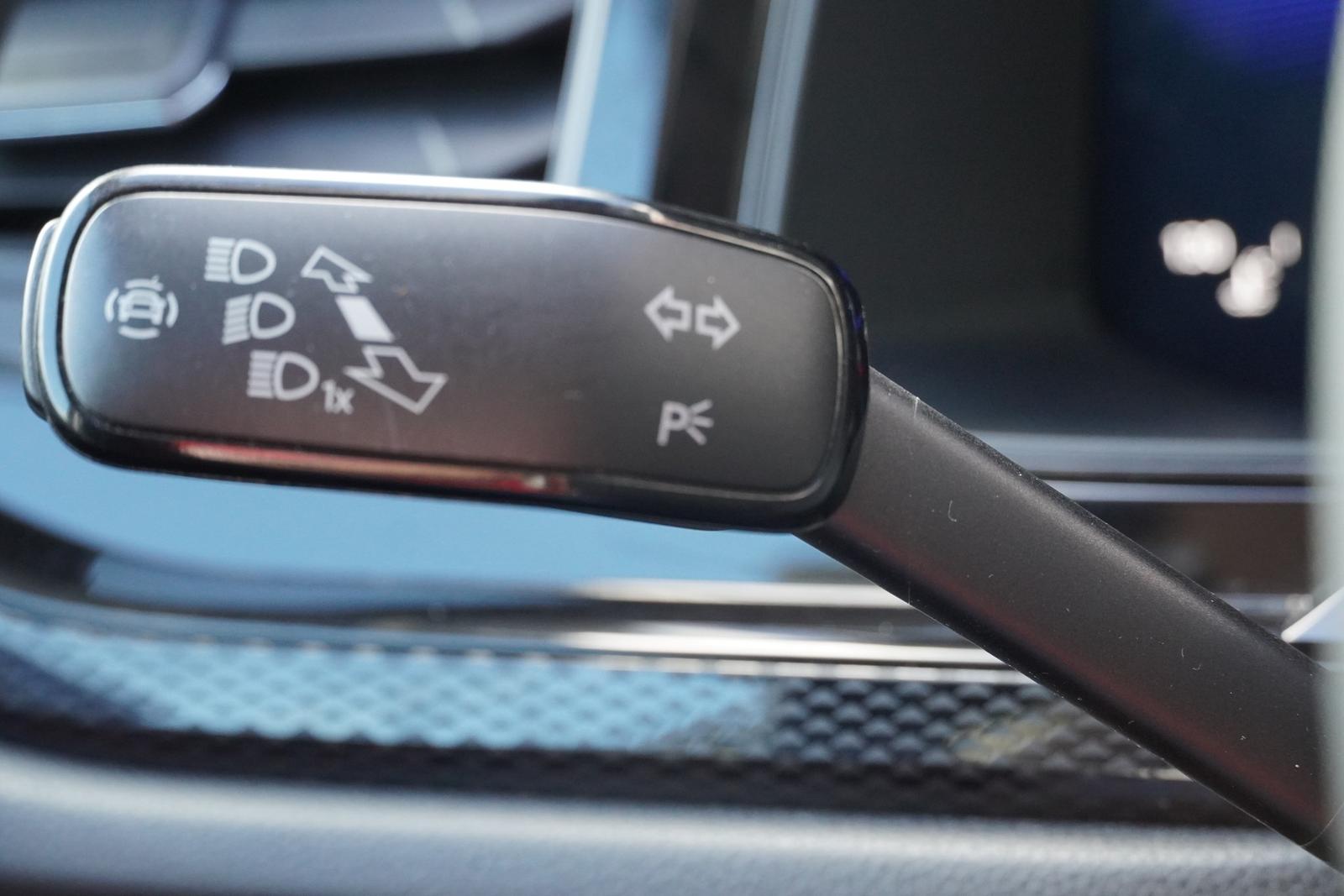 Volkswagen Polo 1.0 Life Klimaaut. LED Totwinkel Kamera DAB, миниатюра 12