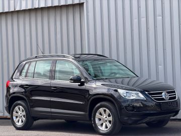 Volkswagen Tiguan - 2