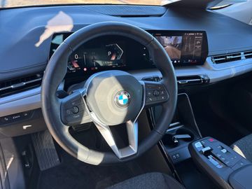BMW 218i Active Tourer DAB LED Komfortzg. Shz