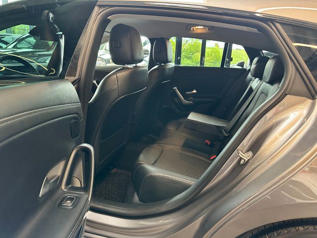 Mercedes-Benz CLA 220 d 4Matic *Multibeam*AHK*LED*Navi*