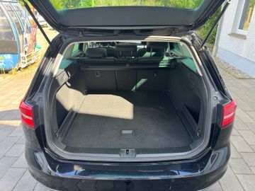 Volkswagen Passat Variant - 6